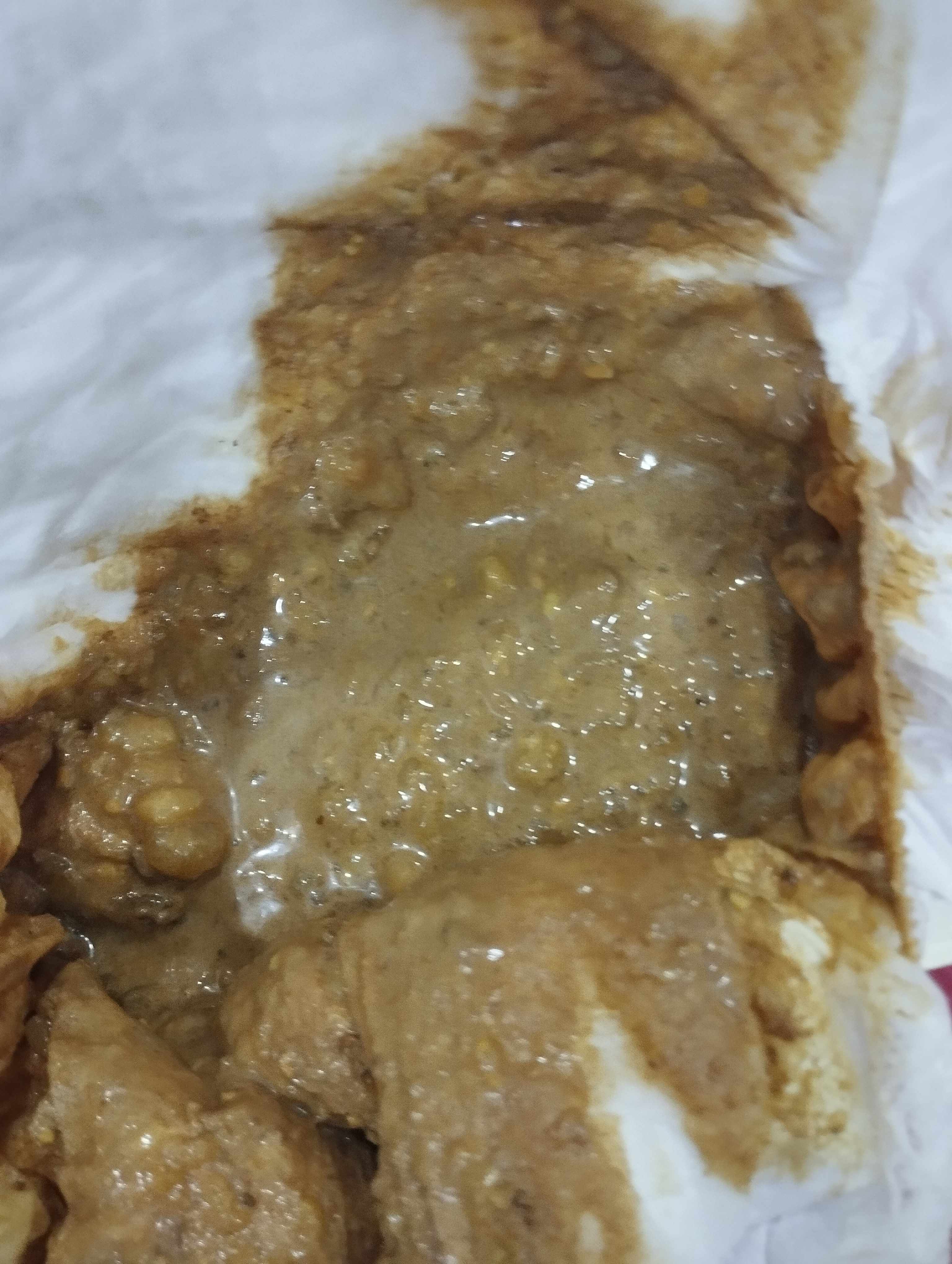 اسهال اصفر مخضر مع مخاط عند الطفل